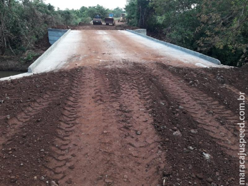 Maracaju: Ponte sobre o Rio Cachoeira, região da fazenda Água Boa foi concluída e liberada Maracaju: Ponte sobre o Rio Cachoeira, região da fazenda Água Boa foi concluída e liberada