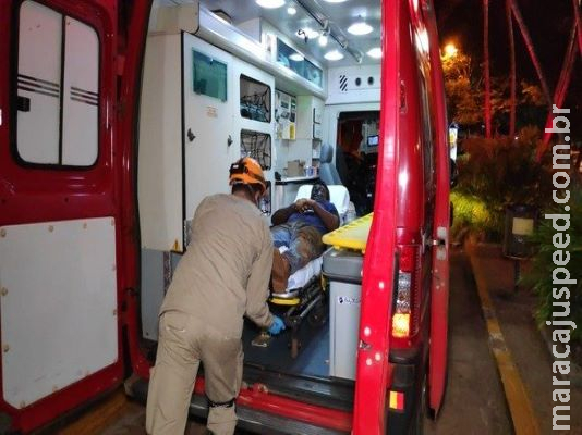 Pneu explode e borracheiro é levado em estado grave para hospital Pneu explode e borracheiro é levado em estado grave para hospital