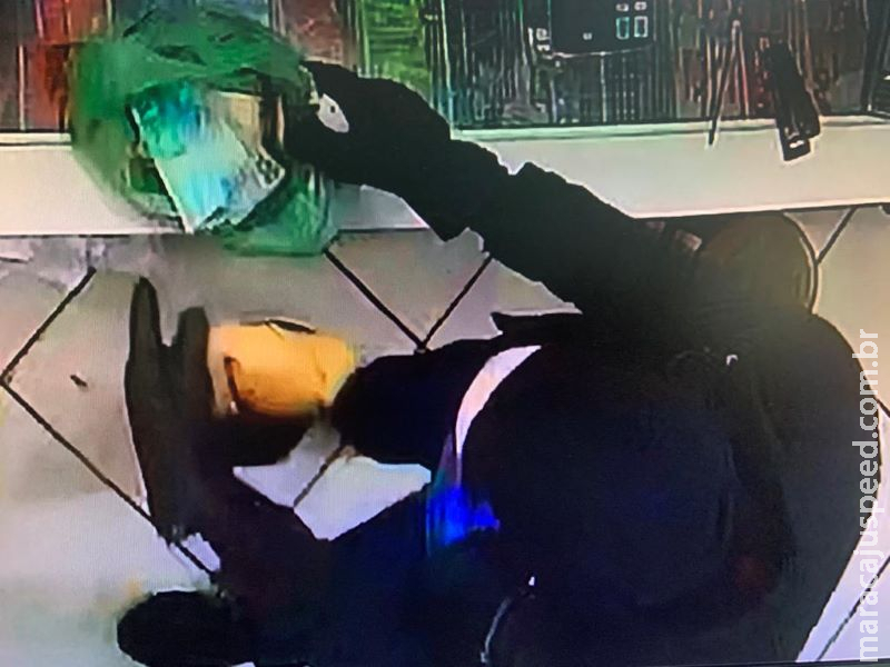 Polícia desmonta bando envolvido a roubo de farmácia e furto em Bodoquena Polícia desmonta bando envolvido a roubo de farmácia e furto em Bodoquena
