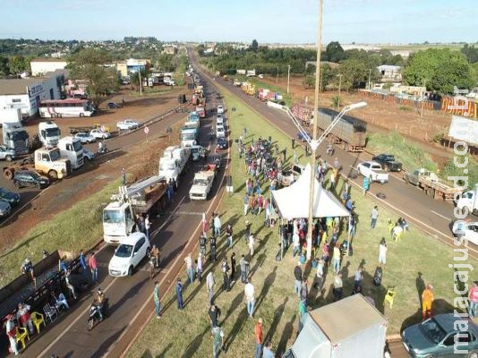 Por abuso na greve dos caminhoneiros, postos vão doar combustíveis à Apae