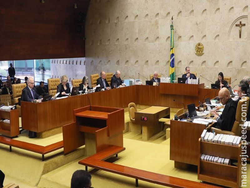Supremo mantém lei que proíbe apoio de filiados a novos partidos Supremo mantém lei que proíbe apoio de filiados a novos partidos