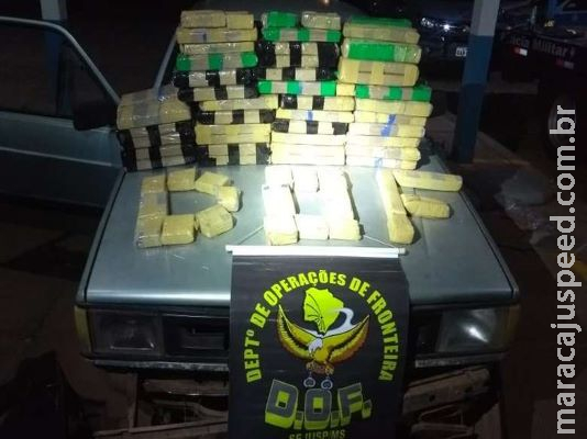 Cinco são presos na fronteira levando maconha para Goiás Cinco são presos na fronteira levando maconha para Goiás