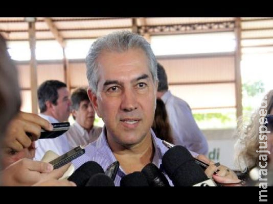Estado tenta empréstimo internacional de R$ 1 bilhão para equilibrar contas Estado tenta empréstimo internacional de R$ 1 bilhão para equilibrar contas