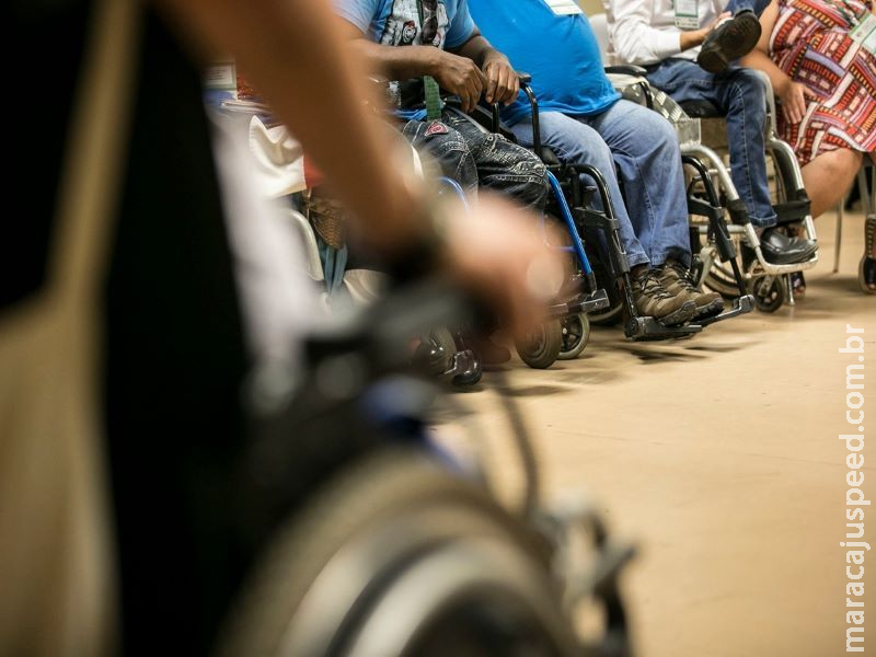 Famílias do Cadastro Único e de beneficiários do BPC têm isenção na conta de luz por três meses