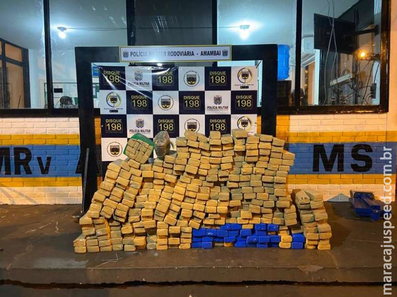 Quatro pessoas são presas envolvidas no transporte de 230kg de maconha Quatro pessoas são presas envolvidas no transporte de 230kg de maconha