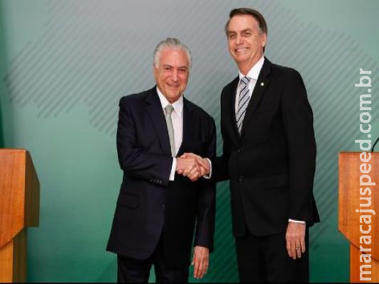 Temer diz que sugeriu a Bolsonaro decretação do isolamento social por 10 dias Temer diz que sugeriu a Bolsonaro decretação do isolamento social por 10 dias