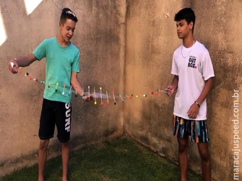Alunos da Escola do Sesi de Maracaju constroem máquina de ondas durante aula online Alunos da Escola do Sesi de Maracaju constroem máquina de ondas durante aula online