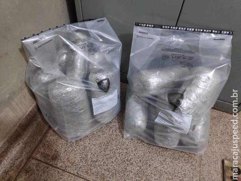 Casal sergipano é preso por tráfico de drogas na BR-463 Casal sergipano é preso por tráfico de drogas na BR-463