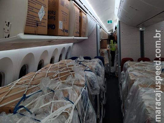 Chegam ao Brasil 4,3 milhões de máscaras cirúrgicas Chegam ao Brasil 4,3 milhões de máscaras cirúrgicas