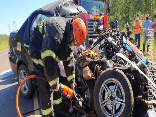 Criança morre em acidente envolvendo carro e carreta em Três Lagoas