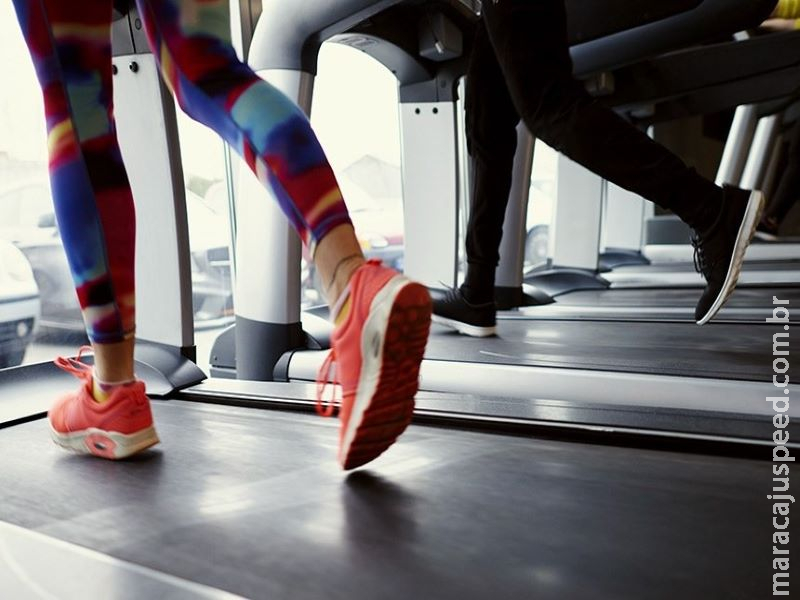 Decreto que libera academias e salões provoca reações no Senado