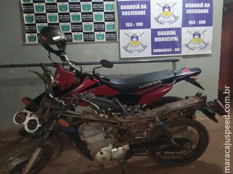 Em ação conjunta, adolescente é apreendido e motocicleta roubada é recuperada Em ação conjunta, adolescente é apreendido e motocicleta roubada é recuperada