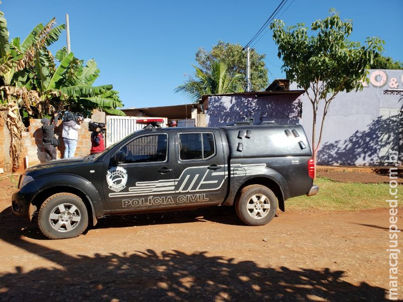 Mãe e filha tem fianças arbitradas em R$ 20,7 mil cada por ocultarem cadáver de idoso Mãe e filha tem fianças arbitradas em R$ 20,7 mil cada por ocultarem cadáver de idoso