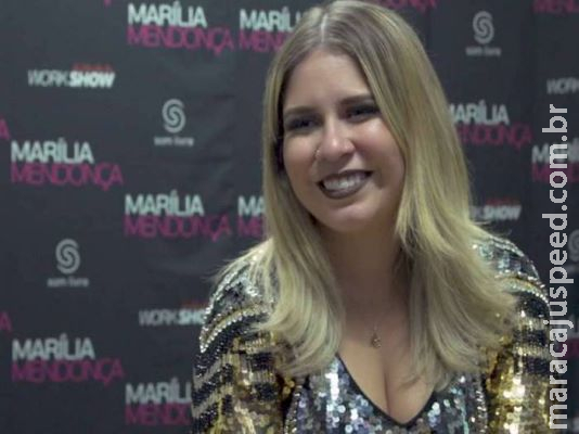 Marília Mendonça se irrita com venda de sexo virtual em suas postagens