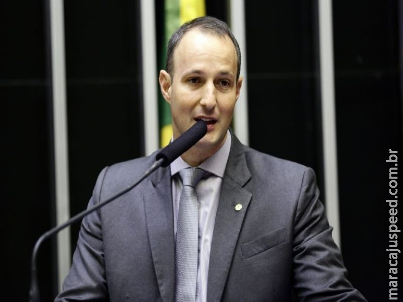 Projeto reduz pena aplicada a quem descumprir medidas de isolamento Projeto reduz pena aplicada a quem descumprir medidas de isolamento