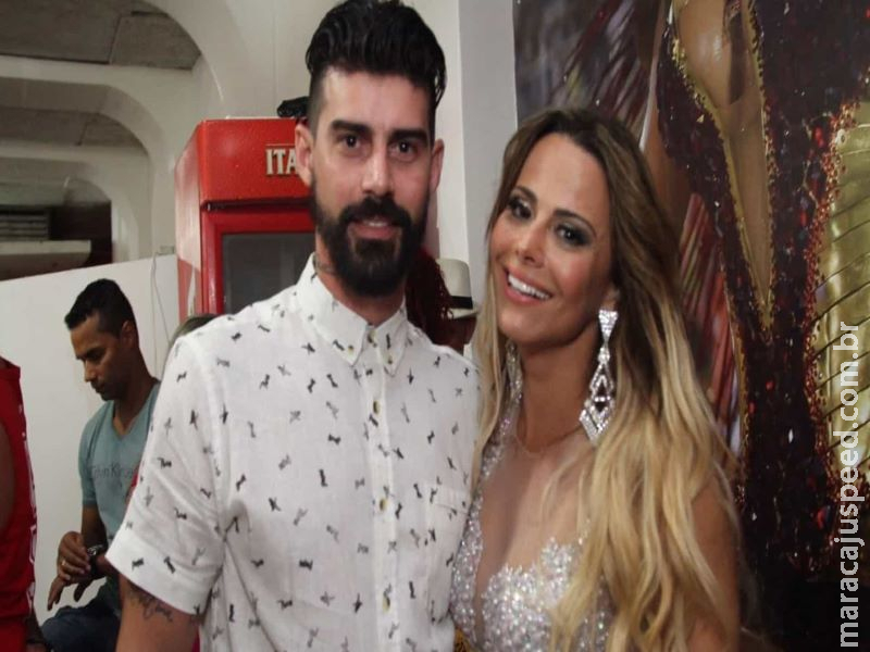 Viviane Araújo registra B.O. e vai processar esposa de Radamés Viviane Araújo registra B.O. e vai processar esposa de Radamés