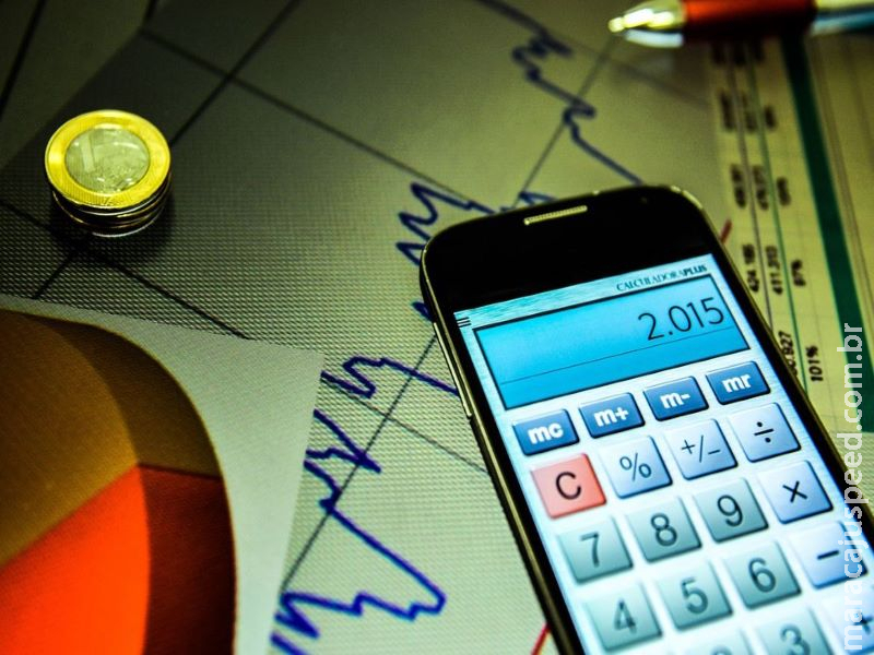 Brasileiros acreditam em inflação de 4,8% nos próximos 12 meses Brasileiros acreditam em inflação de 4,8% nos próximos 12 meses