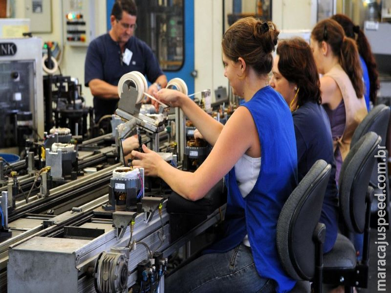 Confiança dos empresários sobe 9,8 pontos em maio, diz FGV Confiança dos empresários sobe 9,8 pontos em maio, diz FGV