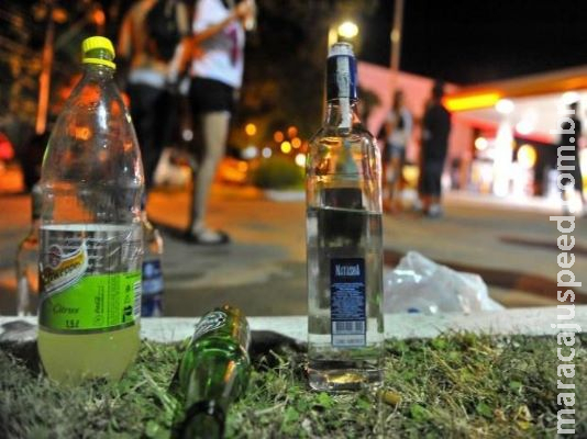 Decreto proíbe consumo de bebidas alcoólicas em locais públicos em Dourados