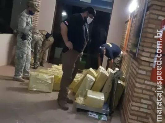 Polícia apreende mais de 600 quilos de maconha em galpão na fronteira Polícia apreende mais de 600 quilos de maconha em galpão na fronteira