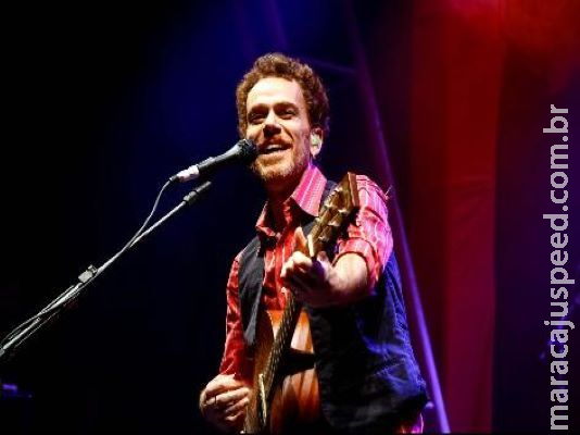 Programação para o Dia dos Namorados tem lives e filmes para aquecer o coração 