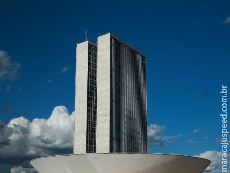 Câmara aprova auxílio emergencial para agricultor familiar na pandemia Câmara aprova auxílio emergencial para agricultor familiar na pandemia