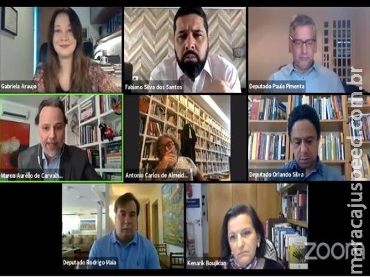 É preciso responsabilizar plataformas e financiadores de fake news, diz Maia É preciso responsabilizar plataformas e financiadores de fake news, diz Maia