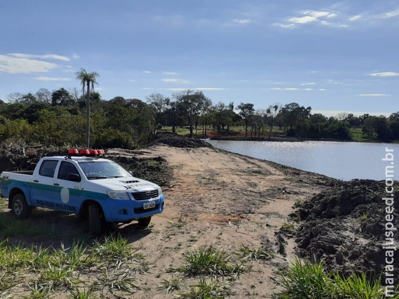 Fazendeiro é multado em R$ 70 mil após construir tanque de piscicultura em área protegida Fazendeiro é multado em R$ 70 mil após construir tanque de piscicultura em área protegida