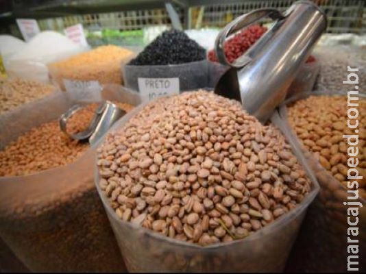 Feijão fica quase 60% mais caro em junho