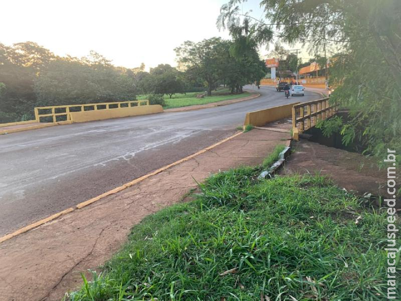 Maracaju: Policiais Militares salvam vida de mulher que tentava cometer suicídio pulando de ponte na Rua Campo Grande