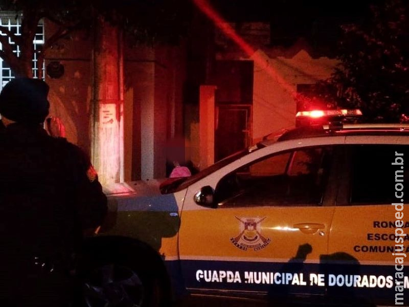 Moradores de rua ganham cobertores após se recusarem a ir para abrigo