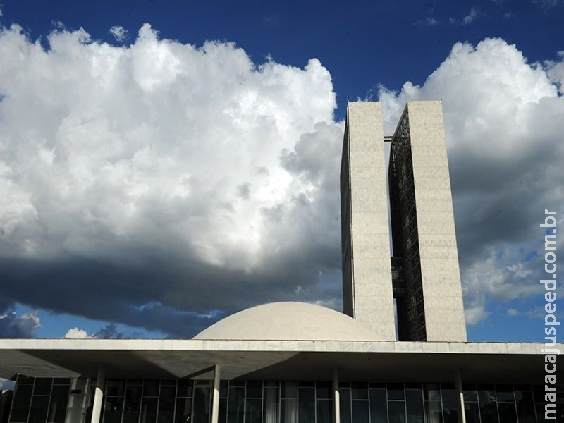 Pandemia pode comprometer regra de ouro e meta fiscal, destaca consultoria Pandemia pode comprometer regra de ouro e meta fiscal, destaca consultoria