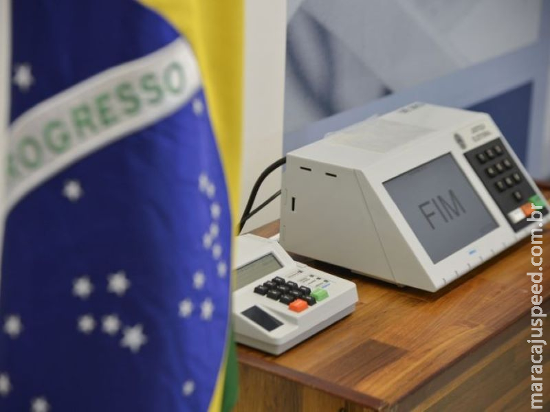 Propostas alteram regras para eleições municipais deste ano