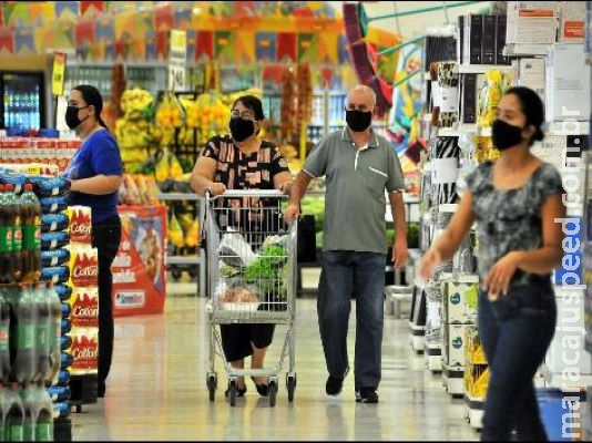 Supermercados tem lucro maior mesmo com pandemia Supermercados tem lucro maior mesmo com pandemia