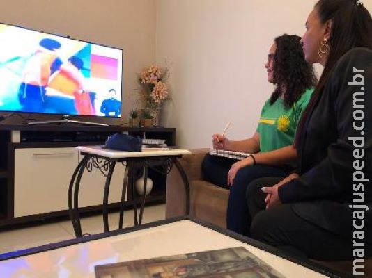 Transmissão de aulas pela TV é prorrogada para até o fim de agosto Transmissão de aulas pela TV é prorrogada para até o fim de agosto