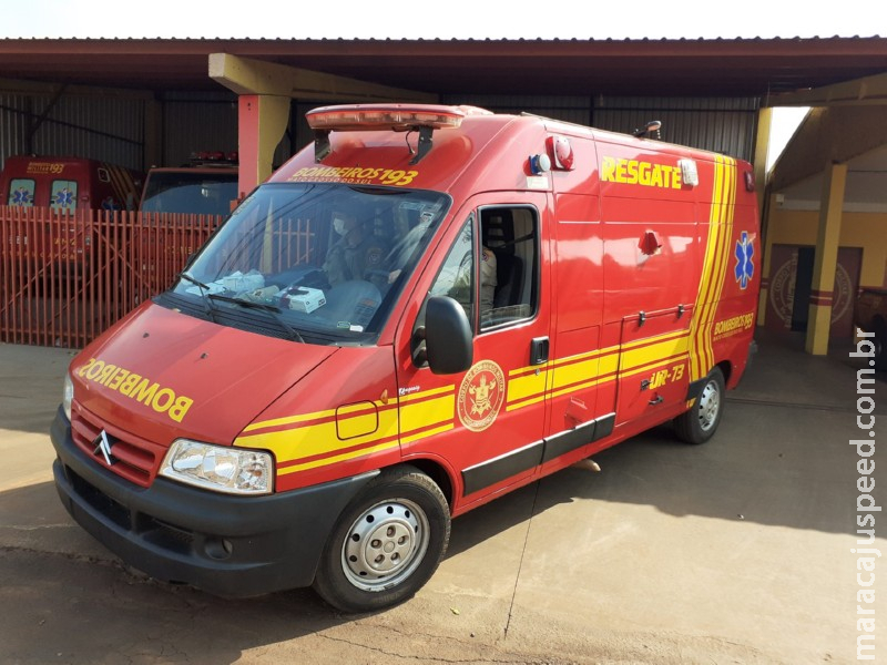 Maracaju: Bombeiros atendem ocorrência no Conjunto Ilha Bela, onde mãe e filho de apenas 1 ano idade foram vítimas de queimaduras de 3° grau Maracaju: Bombeiros atendem ocorrência no Conjunto Ilha Bela, onde mãe e filho de apenas 1 ano idade foram vítimas de queimaduras de 3° grau