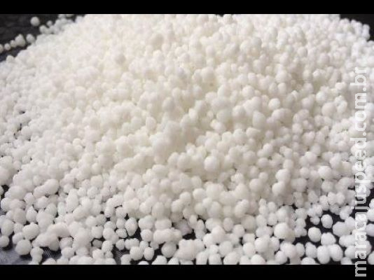 Saiba mais sobre o nitrato de amônia, apontado como responsável por explosão no Líbano