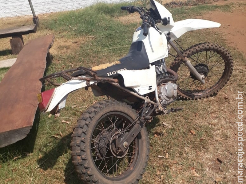 Bêbado, motociclista tenta fugir de equipe da PM e acaba preso Bêbado, motociclista tenta fugir de equipe da PM e acaba preso