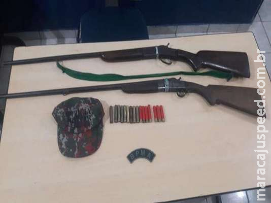 Caçadores são presos pela PMA com armas e munições em cidade de MS Caçadores são presos pela PMA com armas e munições em cidade de MS