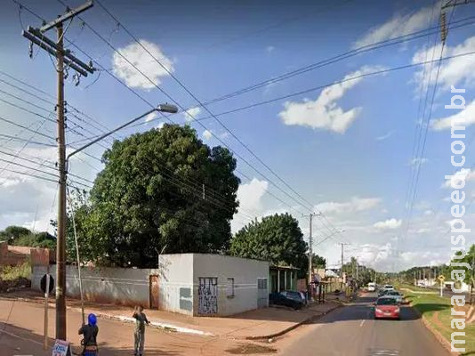 Discussão termina com homem baleado na boca na Avenida Guaicurus Discussão termina com homem baleado na boca na Avenida Guaicurus