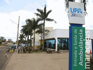 Esposa encontra homem jogado em buraco que morre em UPA