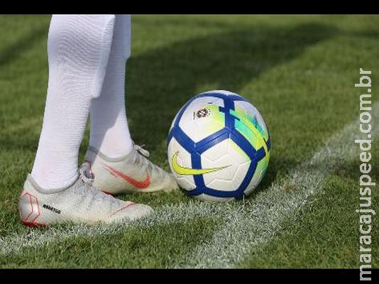 Governo de São Paulo mantém jogos de futebol sem público nos estádios Governo de São Paulo mantém jogos de futebol sem público nos estádios