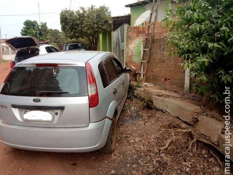 Homem é preso por dirigir bêbado e ser carteira de habilitação