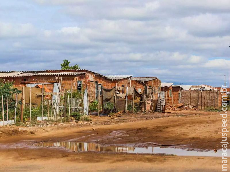 Jovem morre em troca de tiros com atual marido da ex 