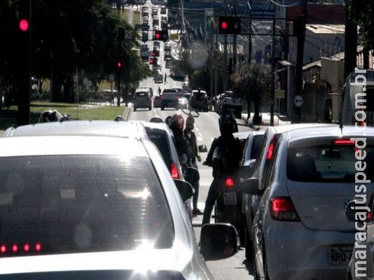 Morador de MS recebe multa por atraso em IPVA de carro que não é seu