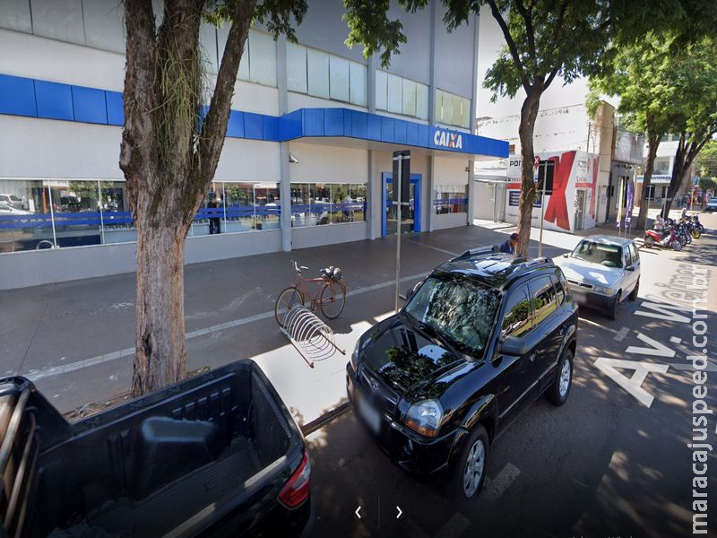 Mulher denuncia médico por injúria e ameaça após briga na Caixa em Dourados Mulher denuncia médico por injúria e ameaça após briga na Caixa em Dourados