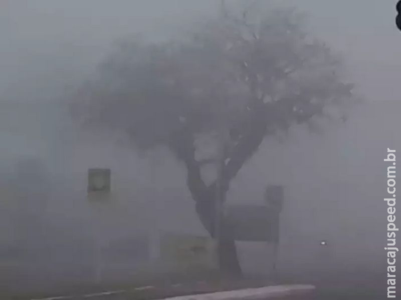 Nevoeiro encobre céu e derruba temperatura em Ponta Porã 