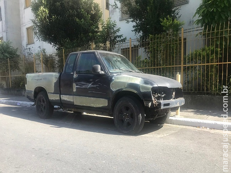 Projeto prevê multa para o proprietário de veículo abandonado em vias públicas