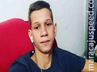Adolescente de 15 anos morre após colidir moto contra cerca em estrada vicinal