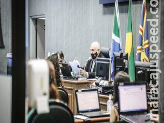 Advogada falta e juiz remarca júri de homem acusado de matar outro em sessão de tortura Advogada falta e juiz remarca júri de homem acusado de matar outro em sessão de tortura